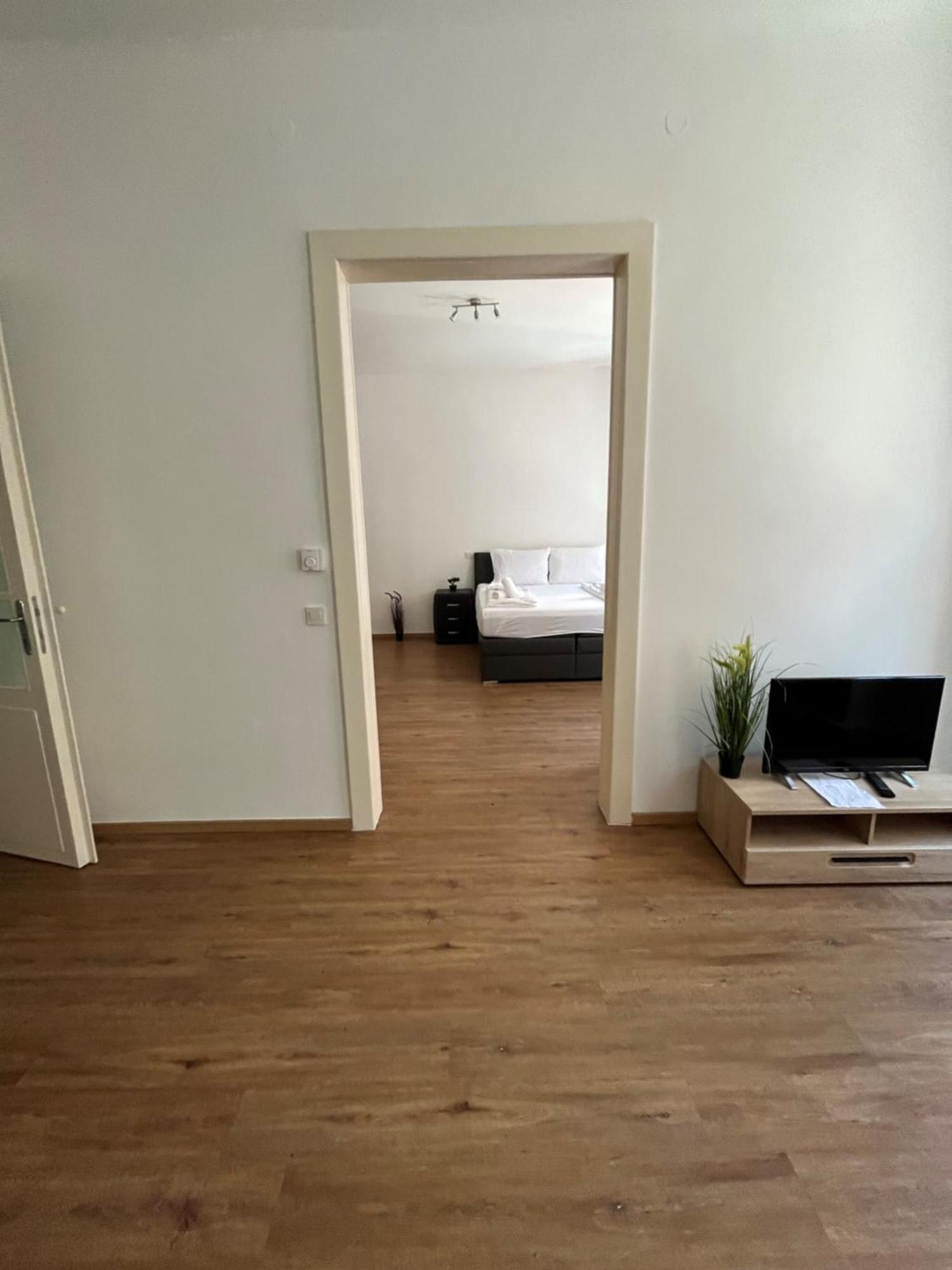 Zm Apartment Vienna Exterior photo